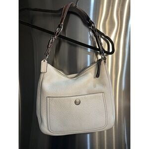 Coach White Shoulder Bag